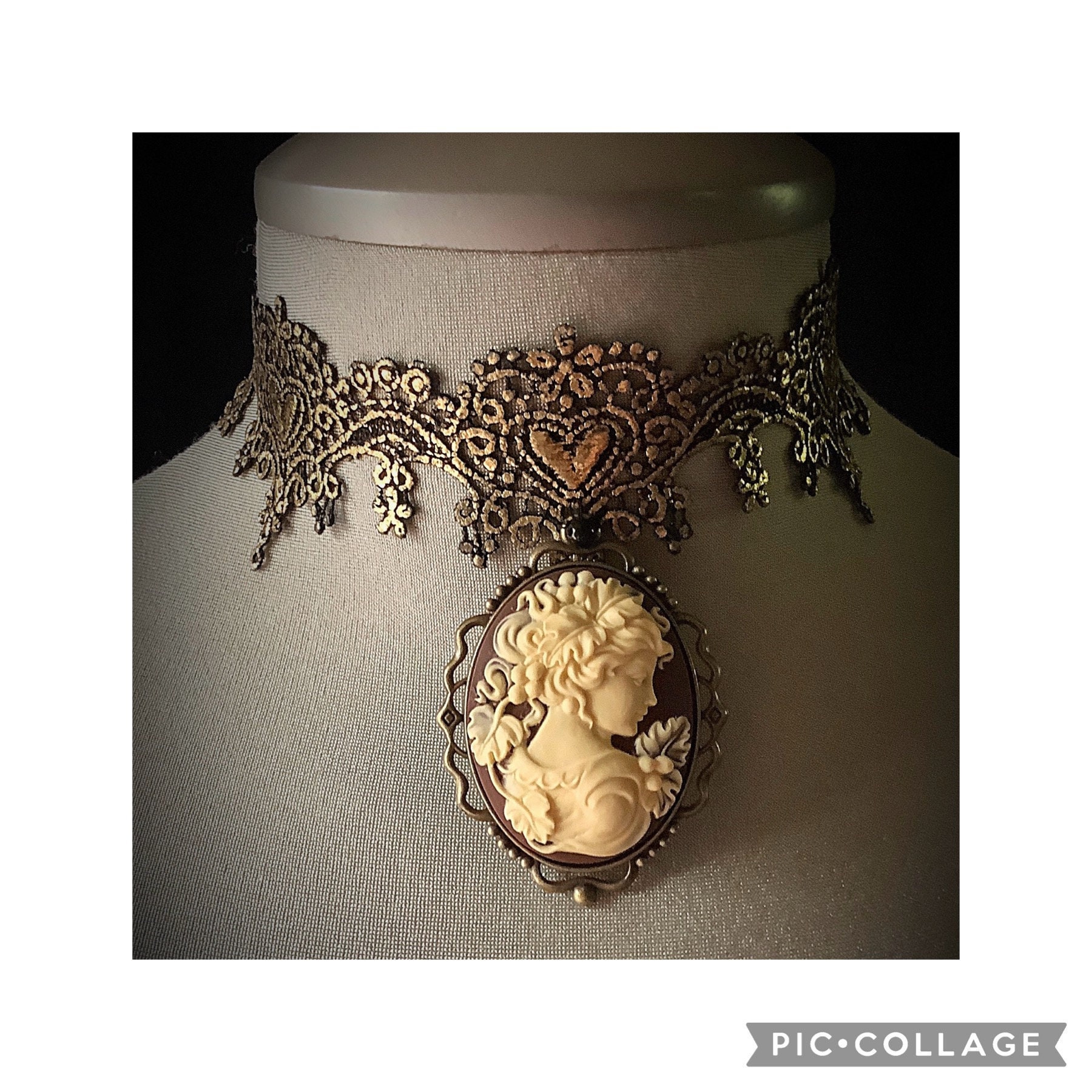 Antique Gold Choker, Lady Cameo Necklace, Vintage Choker  display picture 3