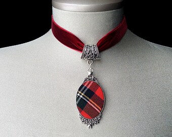 Scottish jewelry, Royal Stewart tartan, personalized clan tartan, red tartan, Valentines Day gift women, red plaid necklace, tartan fabric