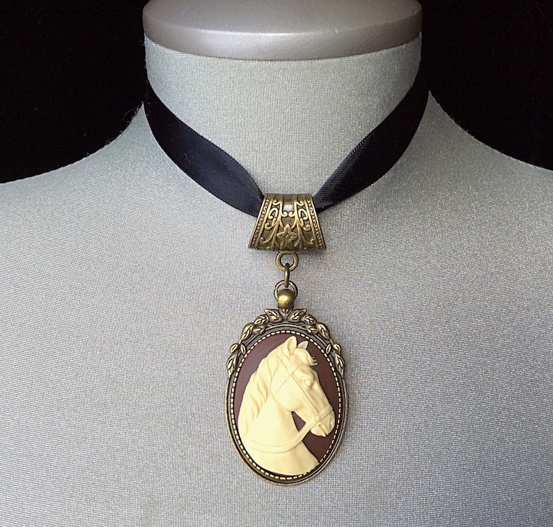 Equestrian Jewelry Horse Lover Gift Vintage Horse Cameo Etsy