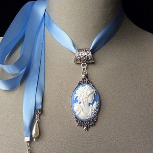 Ras de cou camée bleu, camée vintage, bijoux anciens, cadeau de fête des mères, collier de mariée, camée antique, camée victorien, camée pendentif en argent image 4