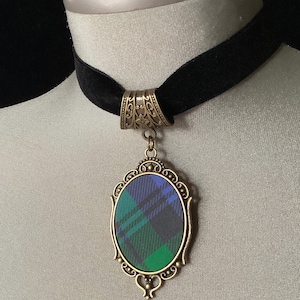 Campbell tartan necklace, clan Campbell pendant, Scottish clan necklace, tartan jewelry, celtic necklace, heritage jewelry, gift for Mom