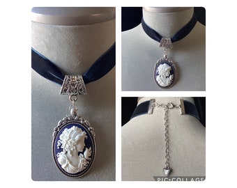 tour de cou en velours bleu marine, cadeau de fête des mères, collier ras de cou, bijoux camée, camée femme, tour de cou de mariée, vintage, victorien, collier en velours, gothique