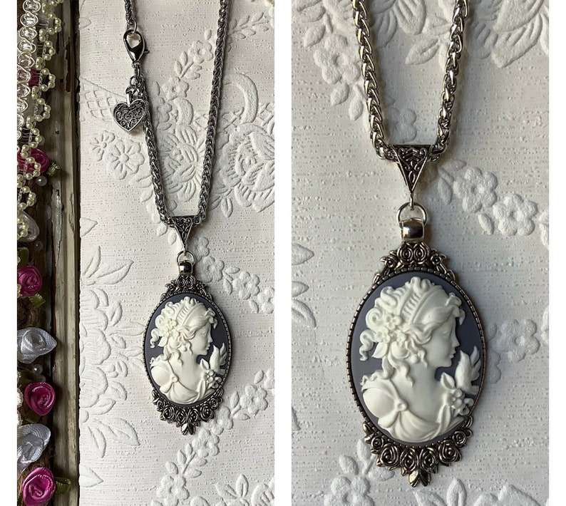 Cameo gris perla, colgante de plata antigua, encanto de corazón barroco, joyería de cameo, regalo del día de la madre, regalo para mamá, vintage, victoriano, romántico imagen 2