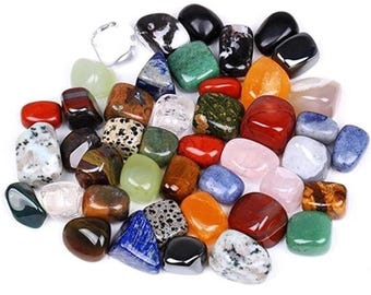 20 cristales pulidos mixtos: pequeñas piedras preciosas naturales pulidas, piedras curativas variadas, piedras de cuarzo a granel para manualidades, decoración y regalos.