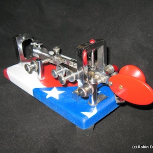 1920's Vibroplex Original telegraph key, no SN, Custom Patriotic American Flag Base, Red White Blue, Restored. RH00041 image 3