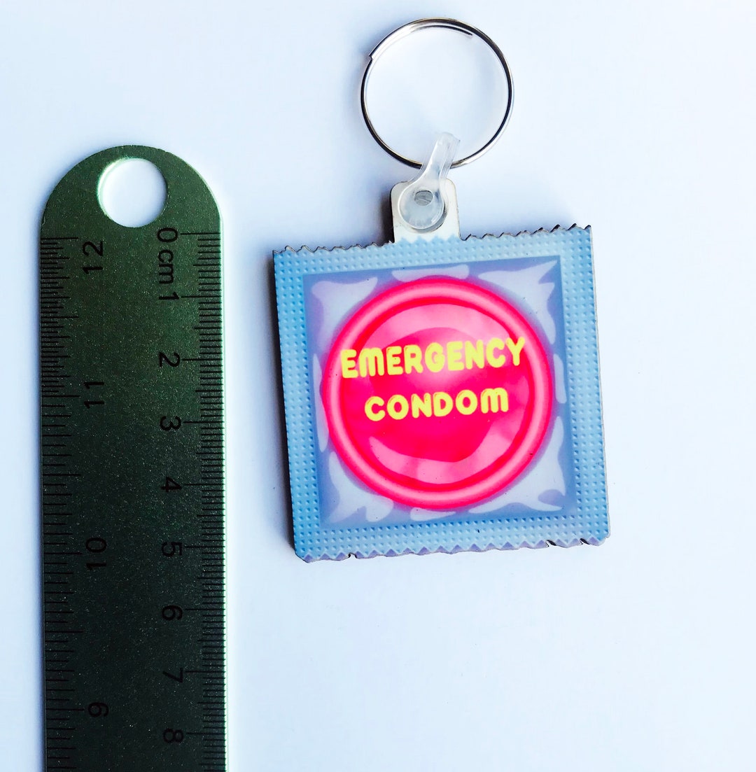 Keychain Kit Keychain Condom Holder Promotional Condom Keyring