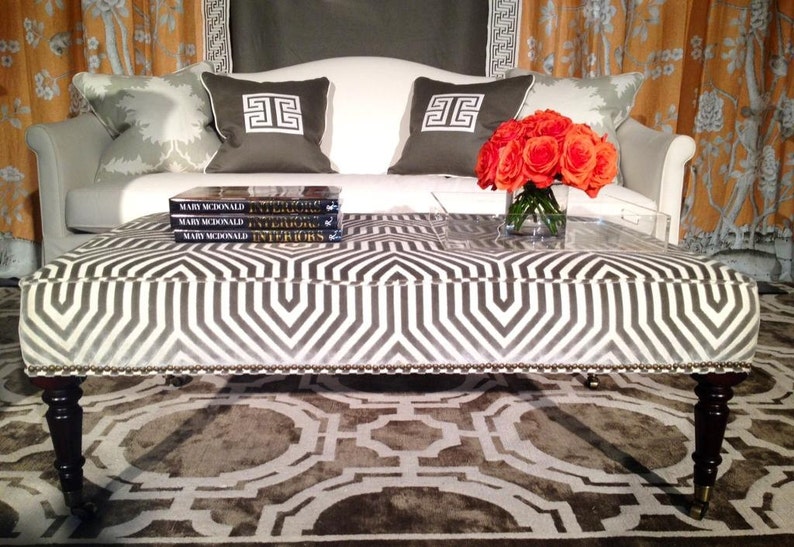 SCHUMACHER VANDERBILT RETRO Deco Cut Velvet Fabric 10 ...