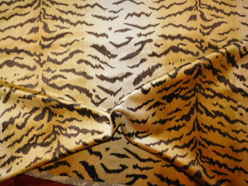 SCALAMANDRE LE TIGRE Tiger Silk Velvet Fabric 2 Yards Ivory - Etsy