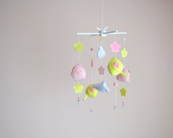 Baby mobile - Birds mobile - Flowers mobile - Felt decor - Nursery mobile - Baby room decoration - Nursery decor - Crib mobile - Felt mobile