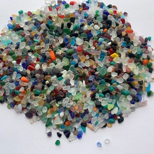 mix colors mini glass 2-4mm super tiny glass pebbles mini glass crafts miniature glass filling glass fill super tiny sea glass chips