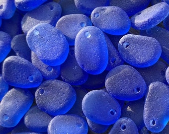 8-12 mm Très petits pendentifs en verre de mer bleu percé