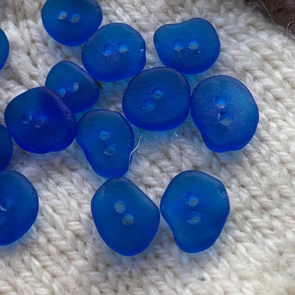 Perles en verre de mer de 10-13 mm, boutons en verre foulonné bleu cobalt