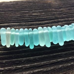12-18 mm Tiny oben gebohrt Seeglas blau Aqua seafoam Licht Petrol Seeglas Anhänger Seeglas Perlen Perlen Schmuck machen Lieferung