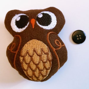 Pin Cushion Owl Pin Cushion Strawberry Pin Cushion Pincushions Etsy