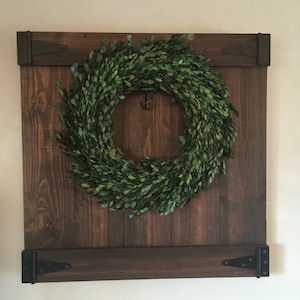 Barn Door Wreath Holder