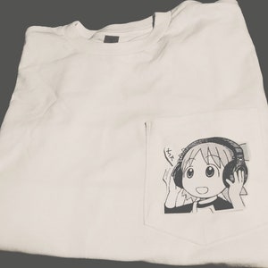 yotsuba disocvers music pocket tee