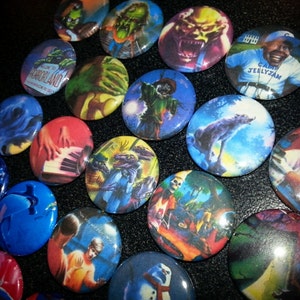 25 one-inch Goosebumps buttonpins image 5