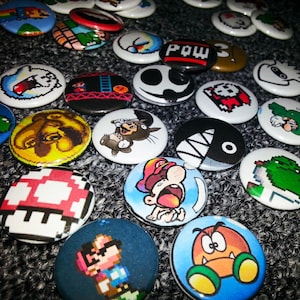 35 one-inch Super Mario buttonpins