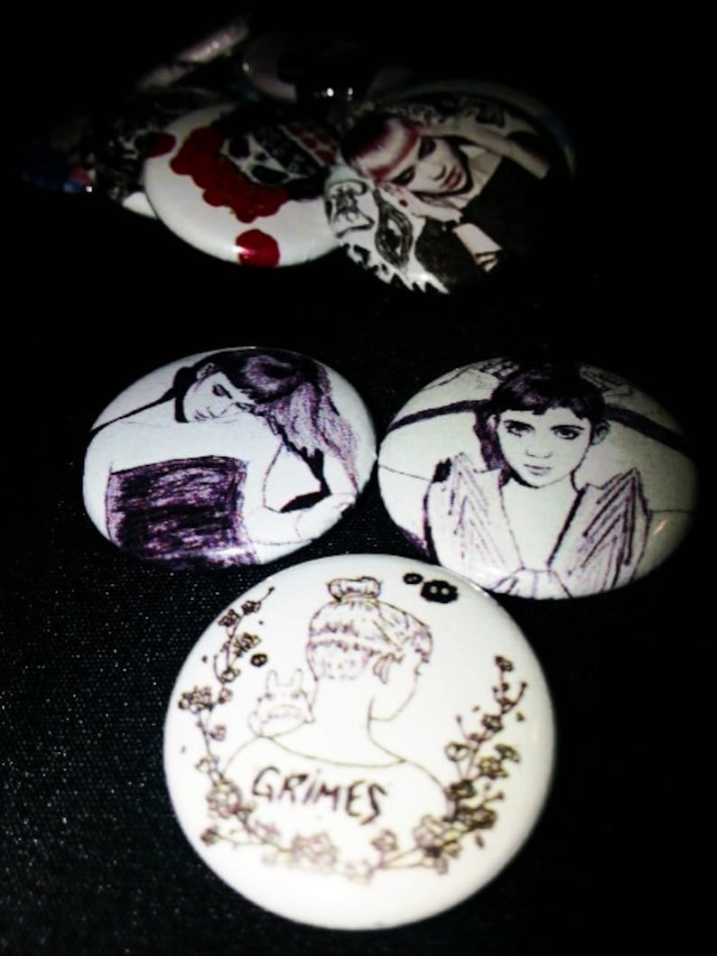 12 one inch Grimes buttonpins set image 2