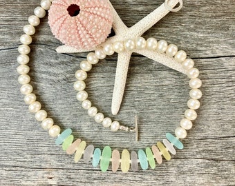 Mother's Day Gift, Sea Glass and Pearl Necklace, Beach Glass and Pearl Necklace, Pearl Jewelry, Sea Glass Jewelry, Beach Glass Jewelry