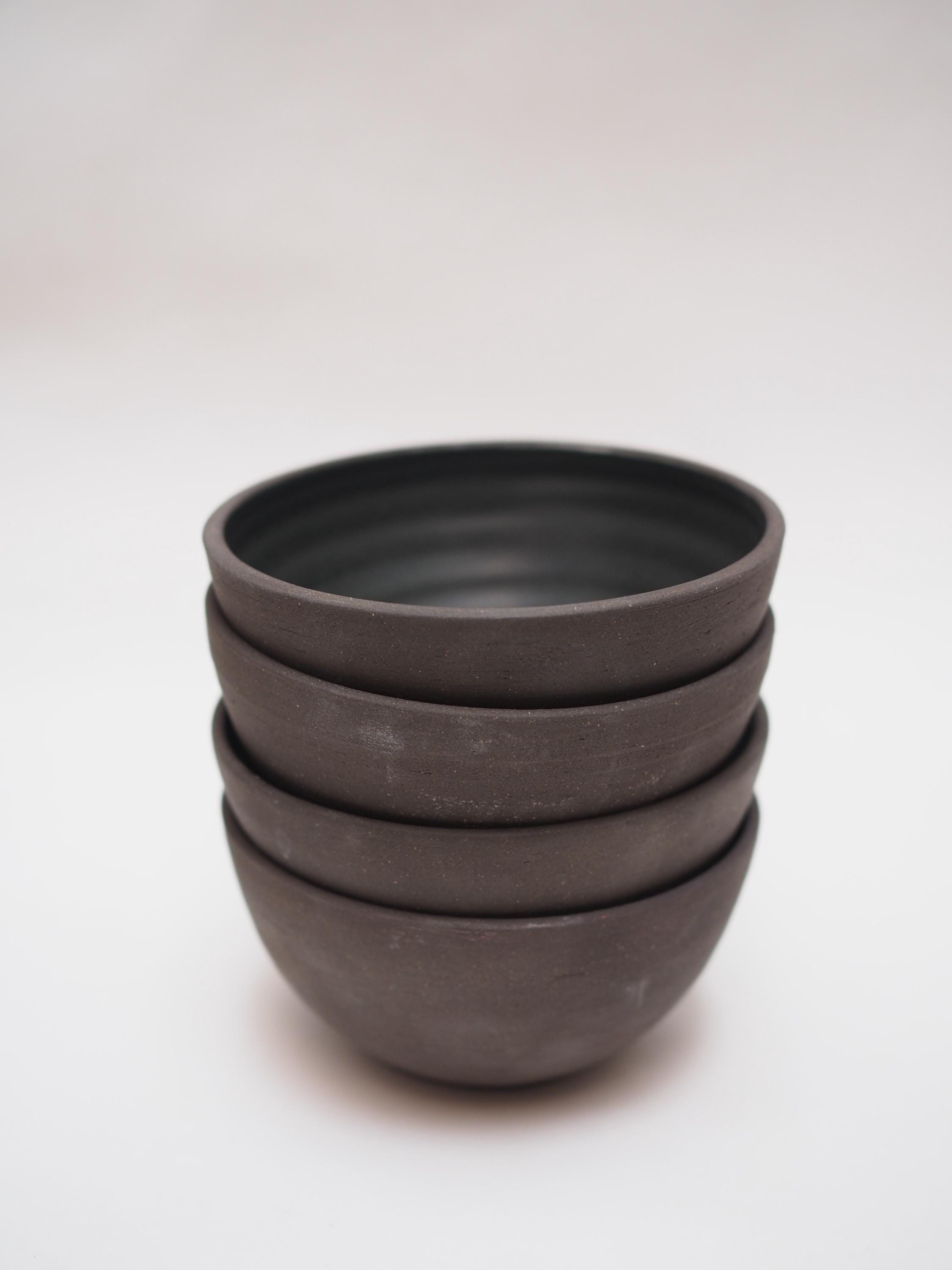 小さな黒いボウル2個セット - Etsy 日本