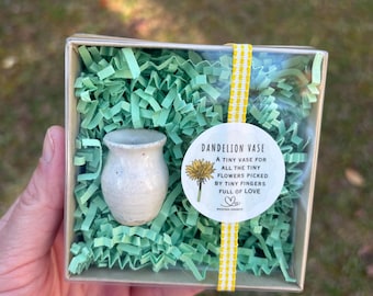 Dandelion Vase - Mini Ceramic Vase