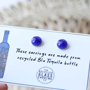 BOUCLES D&#39;OREILLES EN TEQUILA, Boucles d&#39;oreilles bouteille de tequila recyclée, Boucles d&#39;oreilles Blu Tequila, Boucles d&#39;oreilles en verre, Boucles d&#39;oreilles bouteille d&#39;alcool recyclée, Blu Tequila