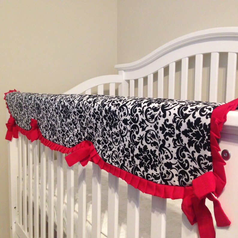 red crib