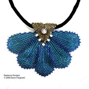 Radiance Pendant/Pin Tutorial