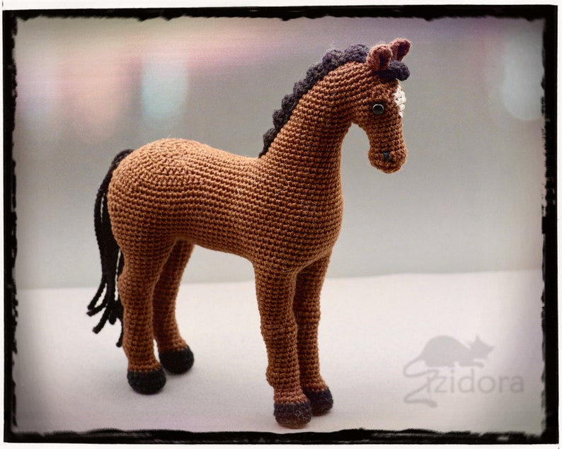 PATTERN English Only: Hayley the Horse Crochet Realistic Horse Pattern Instant PDF Download Amigurumi Realistic Horse Pattern Bild 2