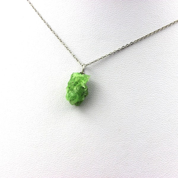 Raw Tsavorite Garnet Necklace. 9.28 ct. Manyara Region, Tanzania. Original natural stone pendant. Mineral jewelry.