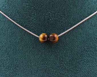 Collier perles Oeil de Tigre 6 mm chaine en acier inoxydable. Fabriqué en France. Taille personnalisable. Collier femmes, hommes