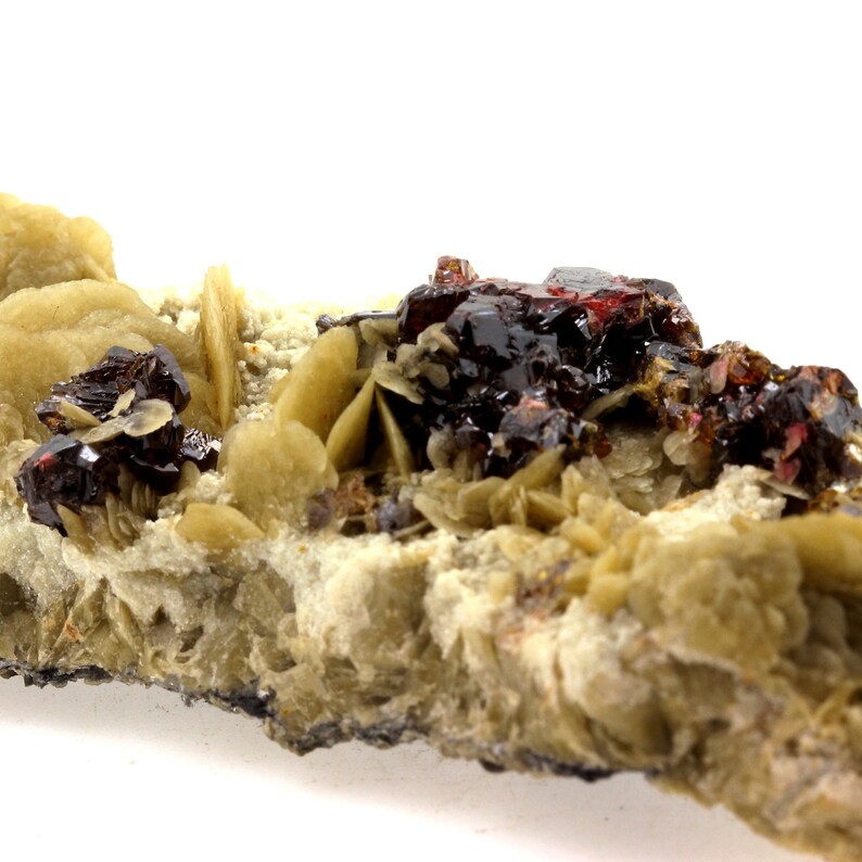 BlackBerry 693.1 ct Sphalerite and Siderite Isere Rare Ref: SKU025143 France