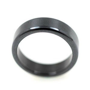 Hematiet ring 6 mm. Cadeau voor vrouw, man, stel.