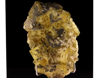 Fluorite. 1094.0 ct. Peyrebrune mine, Tarn, France