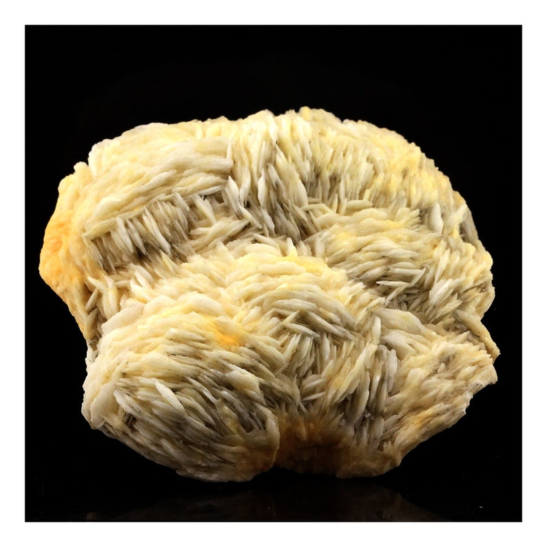 Les Malines Saint-Laurent-le-Minier Occitanie 1079.0 ct France Barite