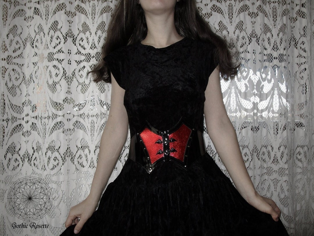 Bat Belt, Gothic Waist Belt, Vampire Goth Waist Belt, Black Patent Belt