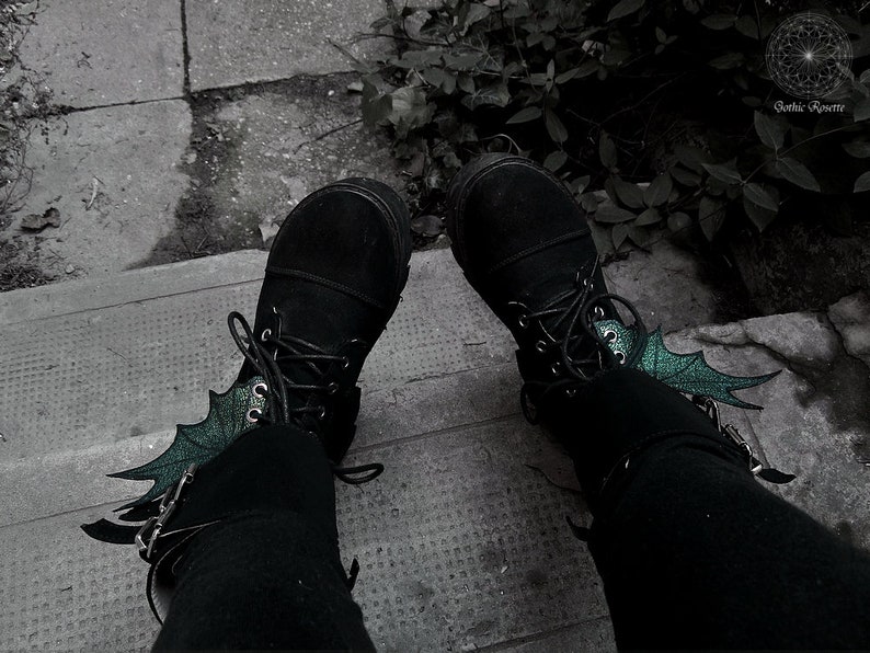 gothmas gift dragon shoes gothic shoe wings shoe accessories dragon shoe wings dragon skate wings shoe wings Skate wings