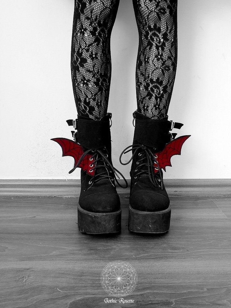 gotische stijl accessoire Zwarte glitter schoen vleugels voor hekserij en Halloween outfit Sieraden Broches pins en clips Kleding- & schoenclips Schoenclips Vleermuis vleugels voor skates 