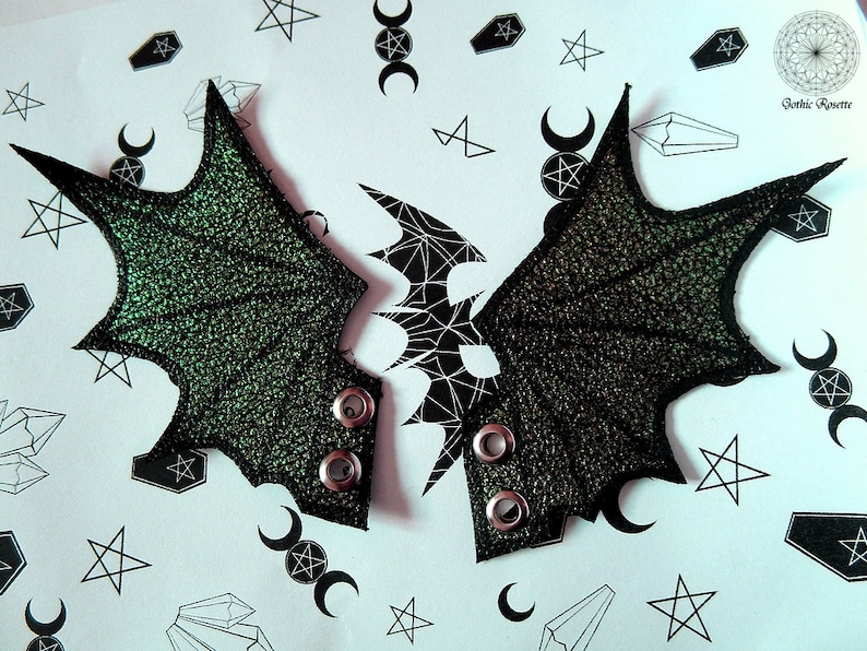 gothmas gift dragon shoes gothic shoe wings shoe accessories dragon shoe wings dragon skate wings shoe wings Skate wings