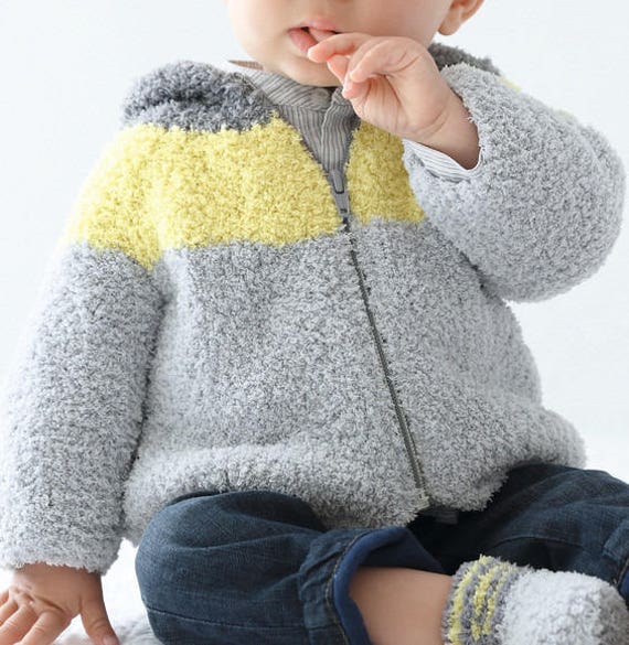 Pull ou gilet a capuche bebe de naissance a 9 mois 100 fait main Etsy France