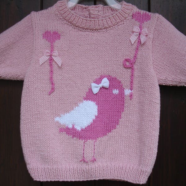 pull brassière bébé en  coton manches courtes tricoté main motif oiseau de la naissance à 1 an