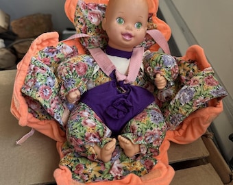 Vintage 1999 Up Up & Away Kinder-Garden Baby Doll Bottle Green Eyes Orange hair