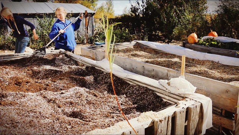 Combined Hotbed and Hotbed Greenhouse Plans image 2