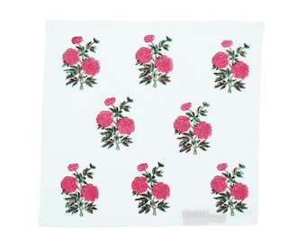 Pañuelo de peonía rosa estampado a mano en algodón orgánico