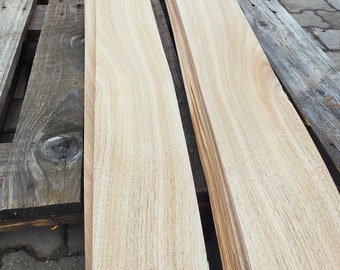 European Walnut veneer, length 2050mm, width 120mm, thickness 0.9mm. Other dimensions available