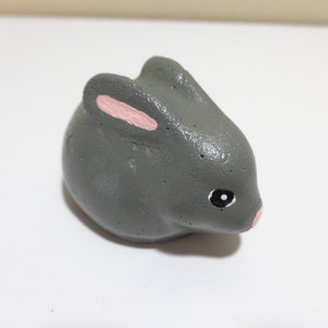 Miniature concrete rabbit - Fairy garden accessories - Fairy garden miniatures - Garden decor - Pet Memorial - Rabbit statue