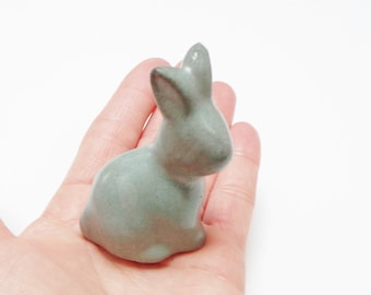 Miniature concrete rabbit - Fairy garden accessories - Fairy garden miniatures - Garden decor - Pet Memorial - Rabbit statue