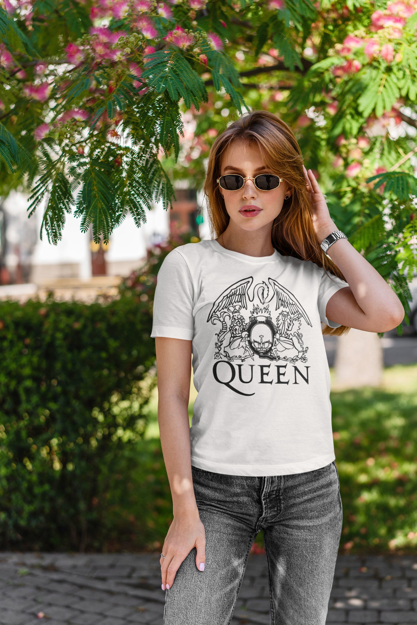 Queen band tee vintage feel unisex size Rock Shirt Queen Etsy