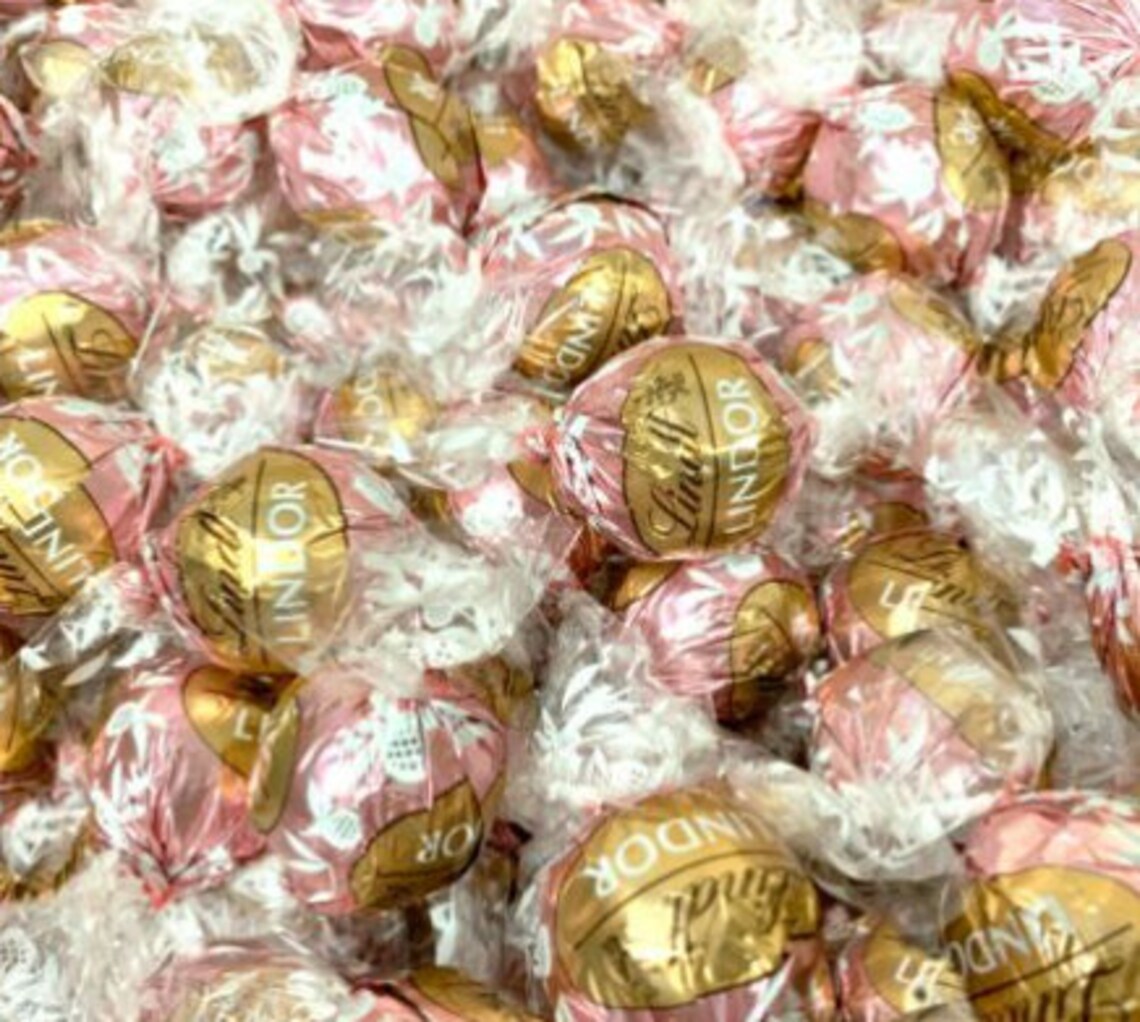 Lindt Lindor Neapolitan White Chocolate Truffles 100 Pieces Etsy
